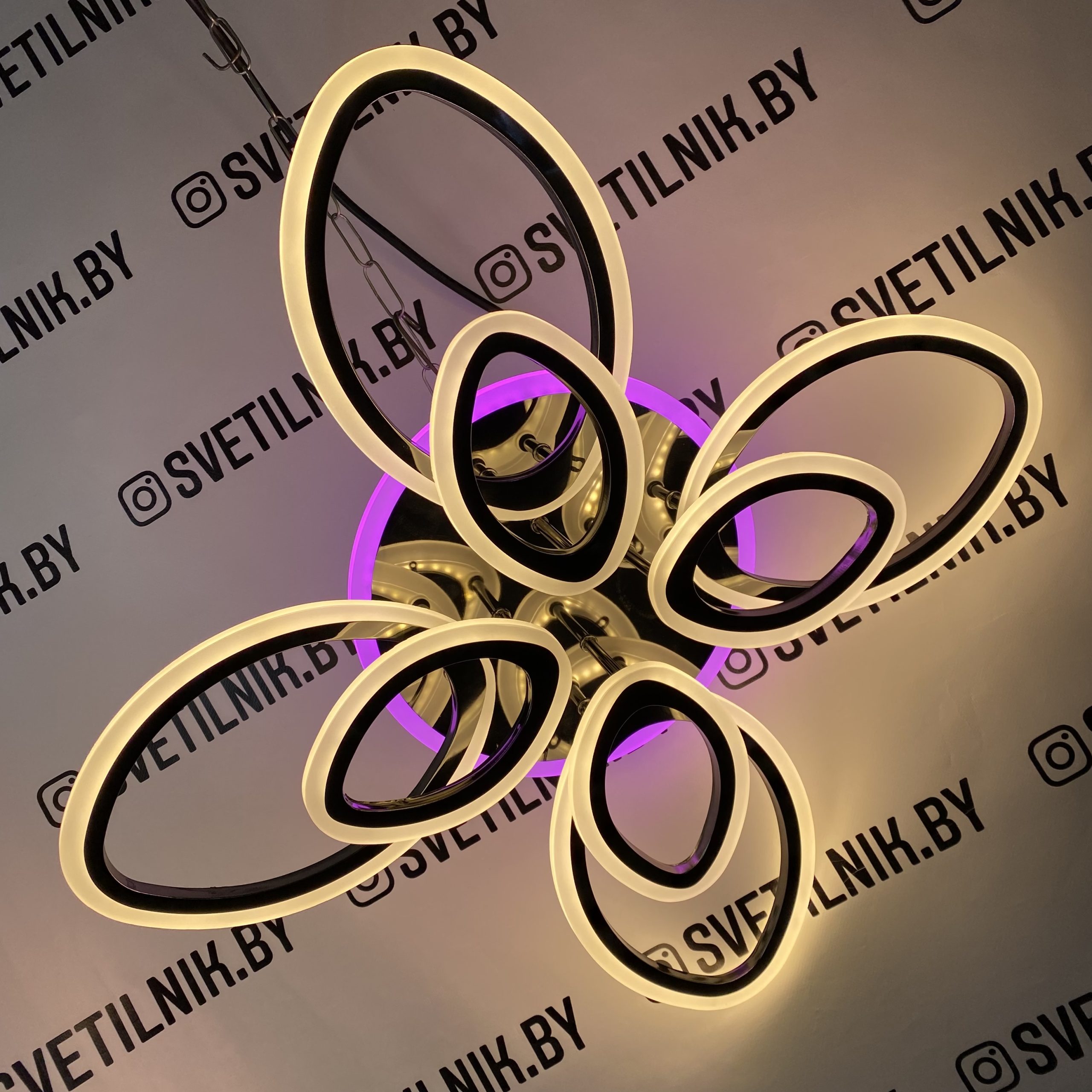 Умный светодиодный светильник с возможностью управления светом через Ваш смартфон или пультом ДУ 1367/4+4