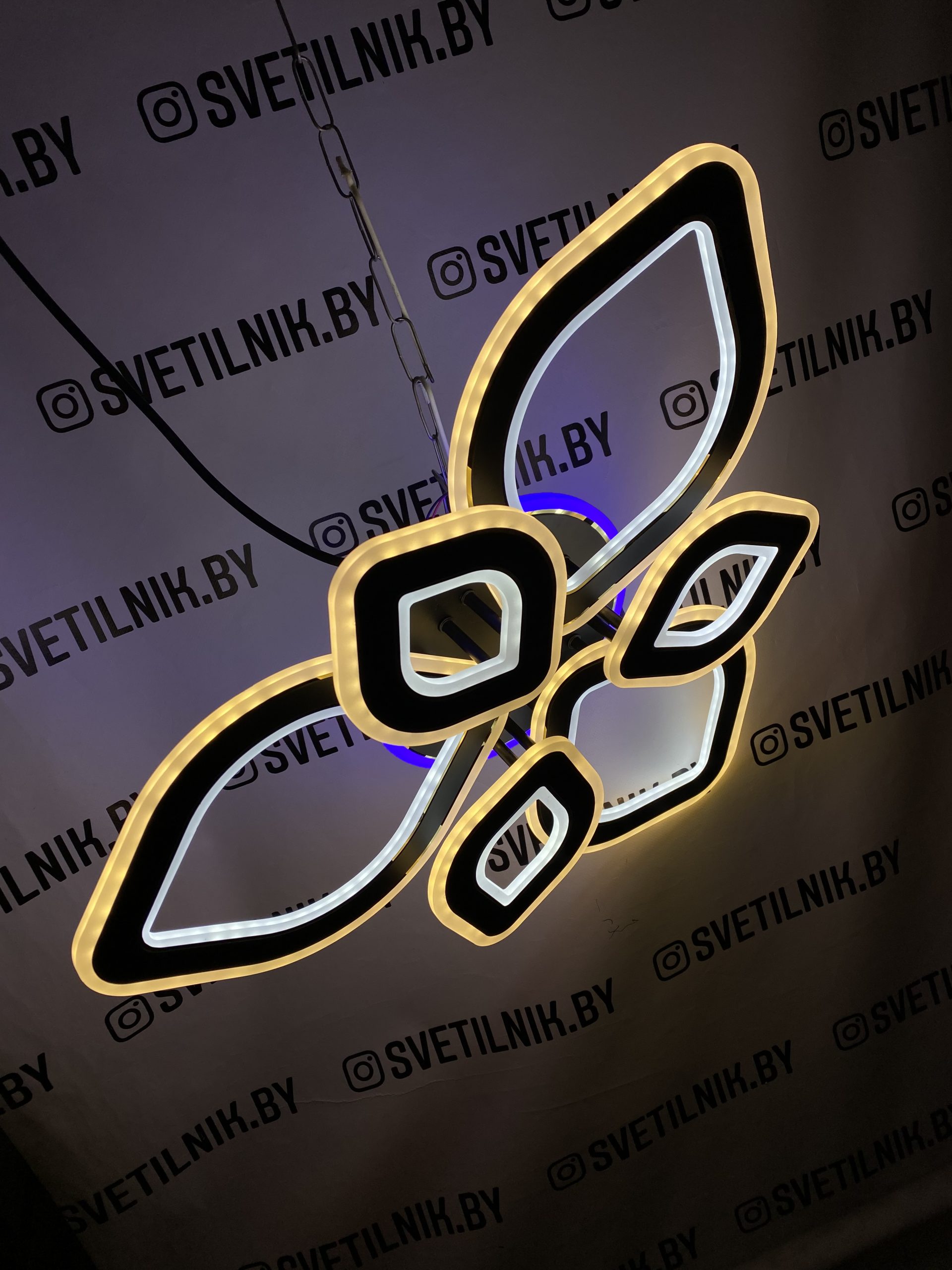 Светильник светодиодный с пультом ДУ 7518/3+3 BK+FG