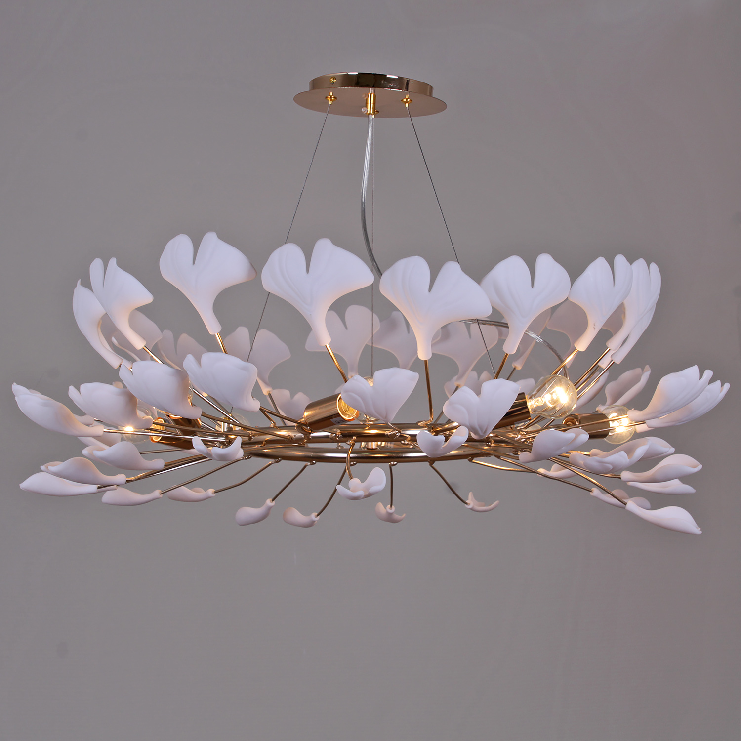 Люстра классическая 08355-0.4-08 FG