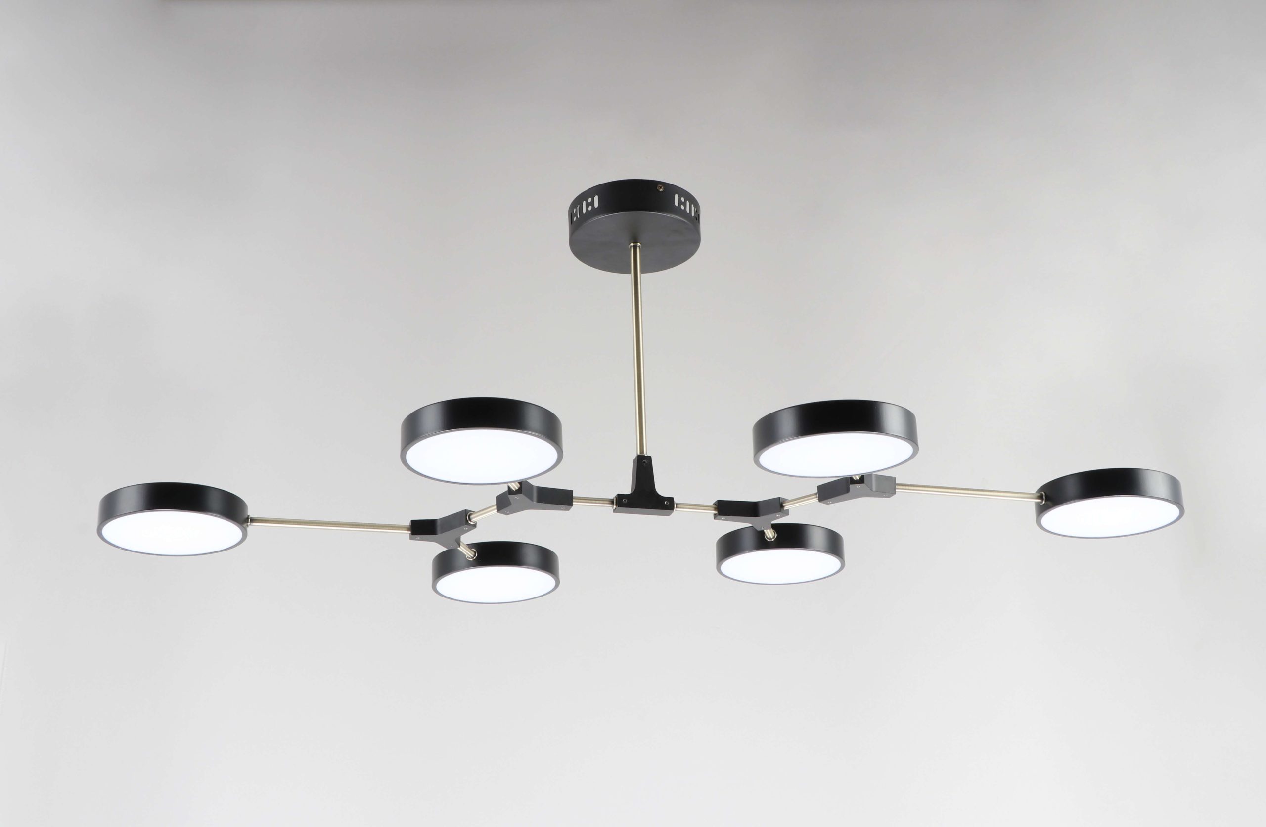 Светильник светодиодный 18046STD/6 BK+AB